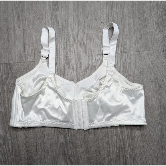 Bali Bralette Bra Womens 42D White Satin Full Coverage Wireless Unpadded 3820 - Picture 5 of 7